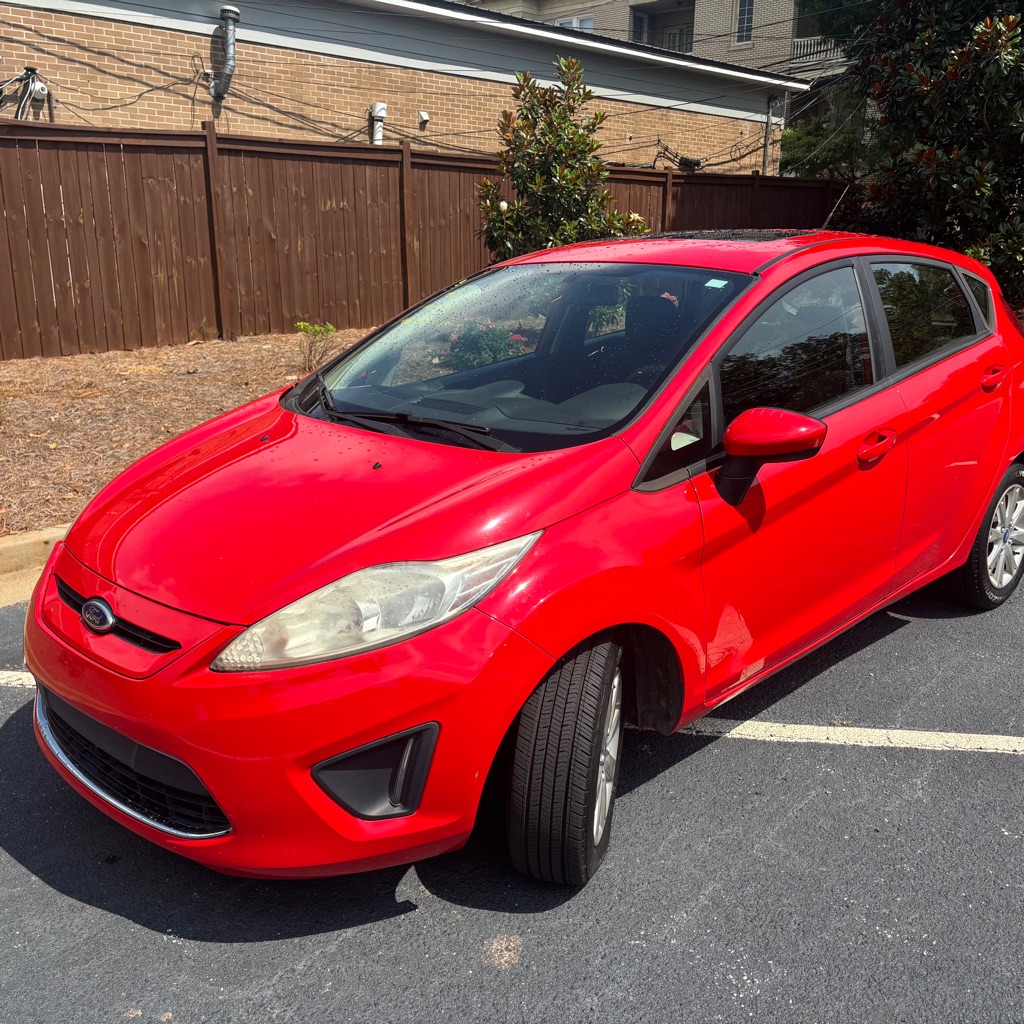 2012 FORD FIESTA
