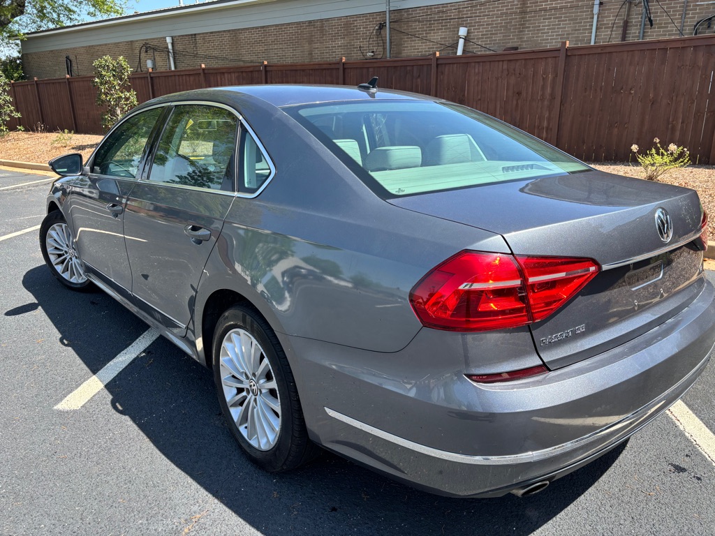 2016 Volkswagen Passat SE - Photo 6